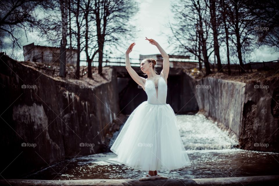 ballet dancer on dam