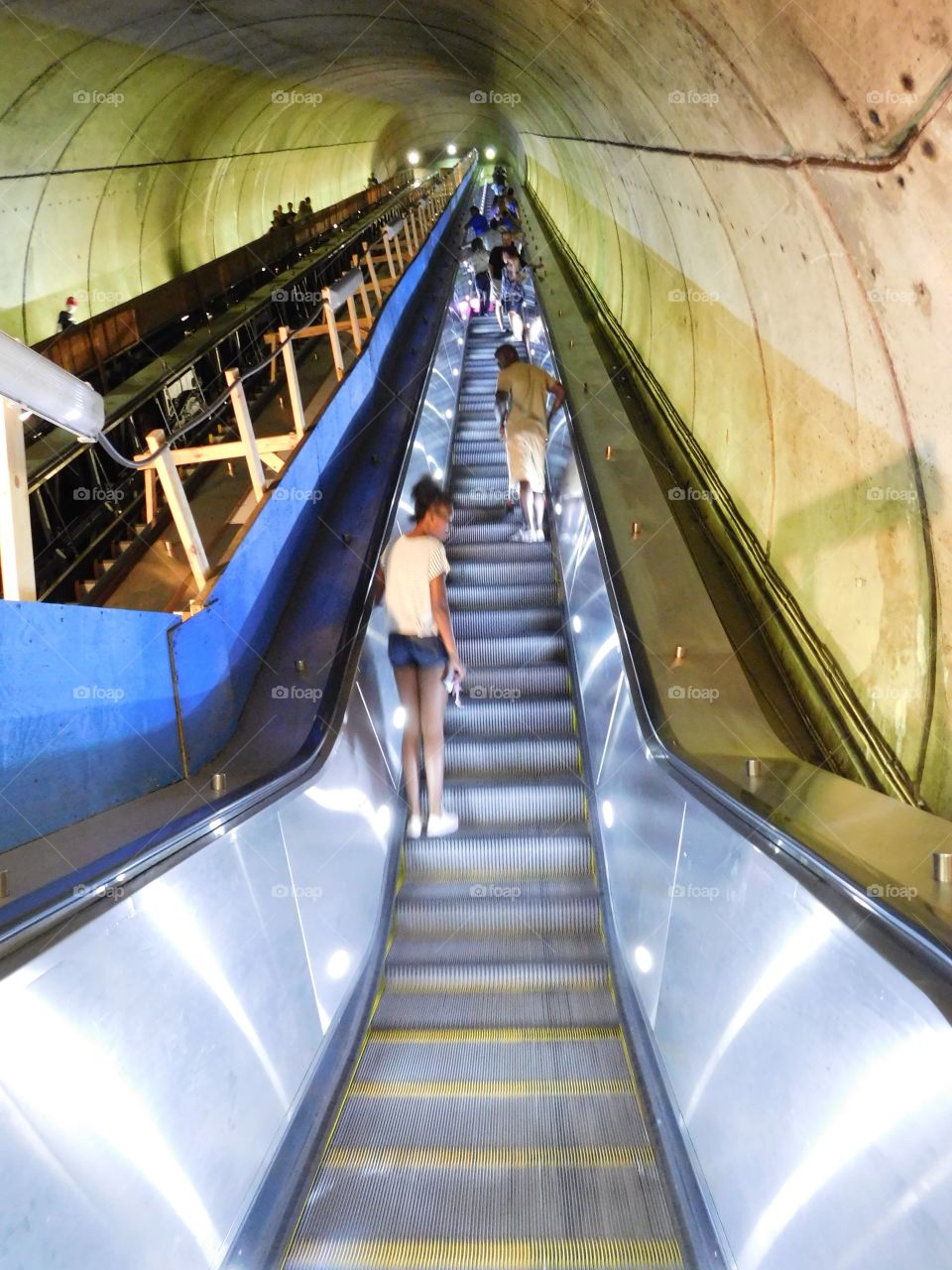 A daily  commute on the subway of DC