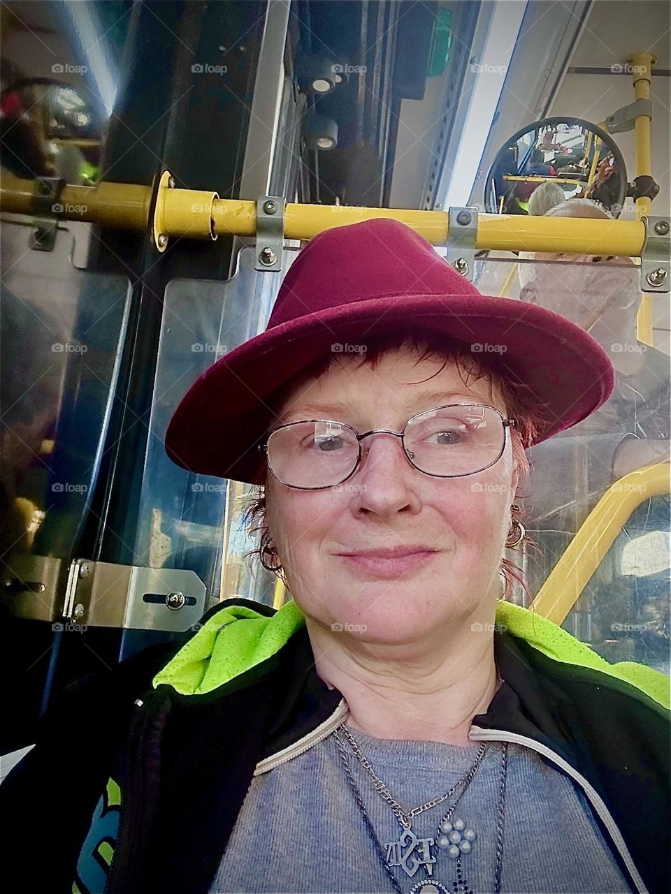 This is me, „Petra Schiller“ a.k.a. „Maxine Firefox“ a.k.a. „Maximiliane Feuerfuchs“ riding the „B43“ bus home to „Newtown Creek“ from „Bushwick“, Brooklyn on a warm sunny day in early November 2023. Hypnotic Productions