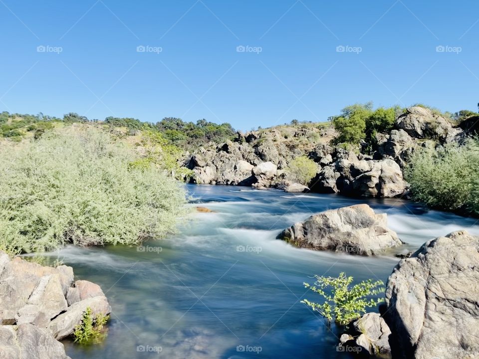Spring season at Stanislaus river 