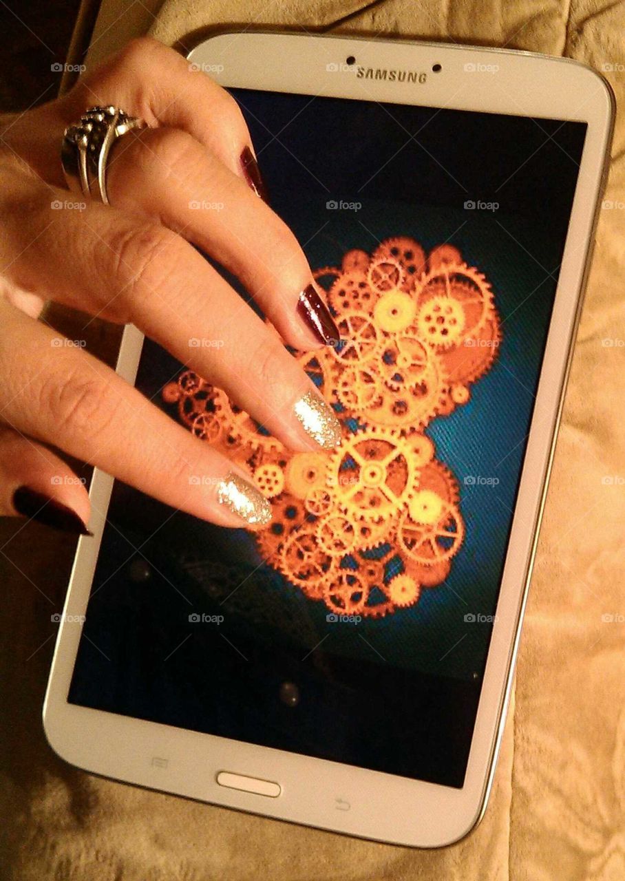 Heart in Samsung tablet