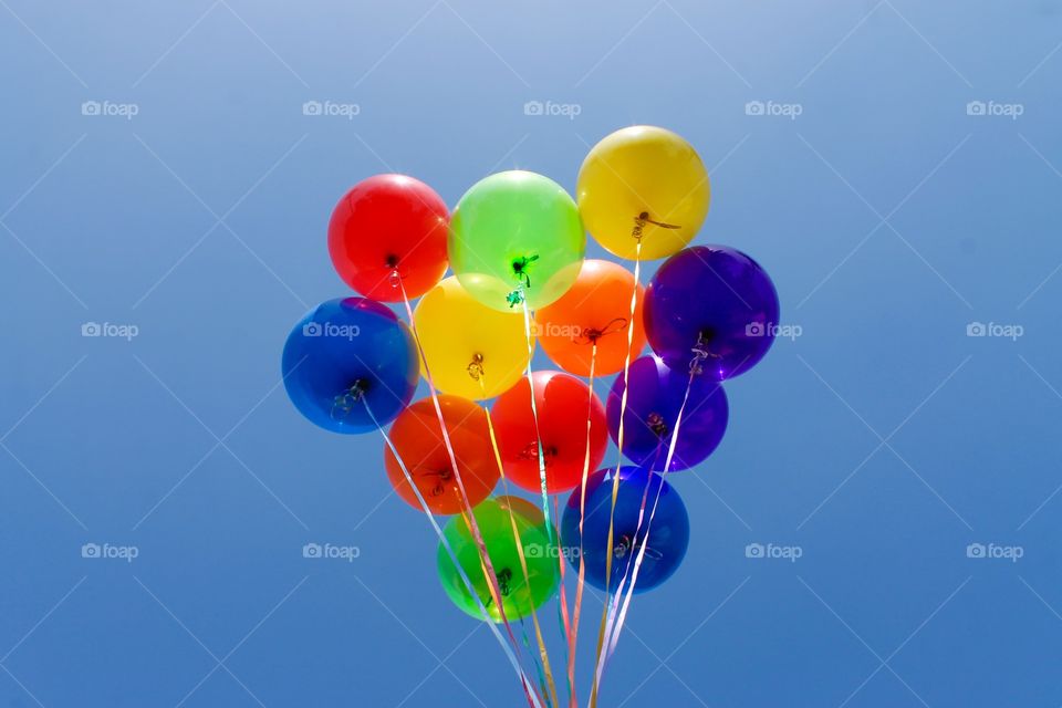 Flying balloons in the sky