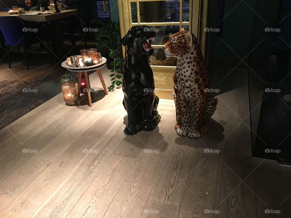 When bae talks back. Sophisticated chatter.