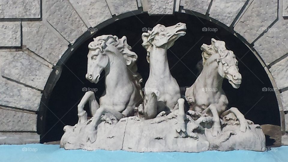 Stallion fountain