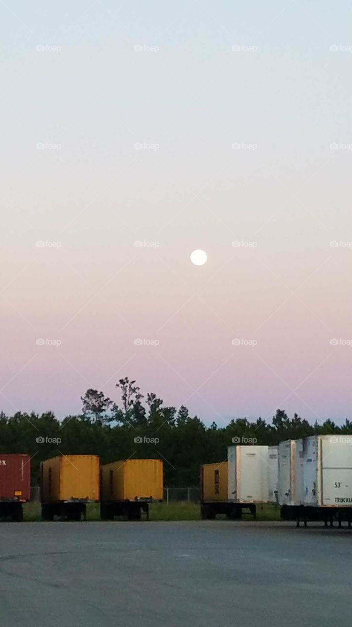 moonrise Dillon SC