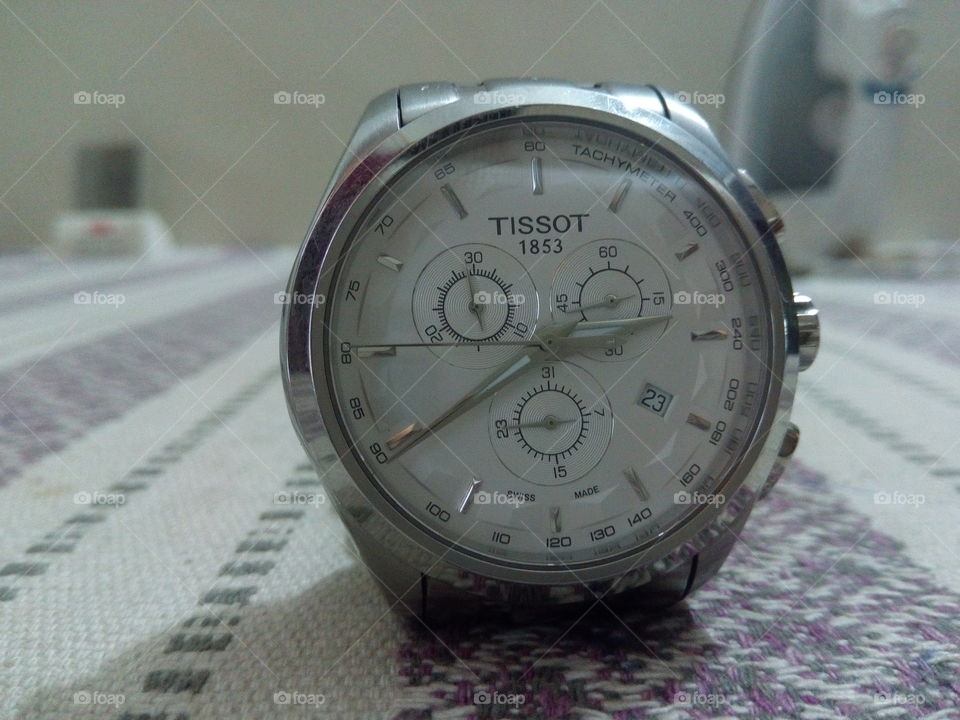 TISSOT 1853
Wrist watch 
close up