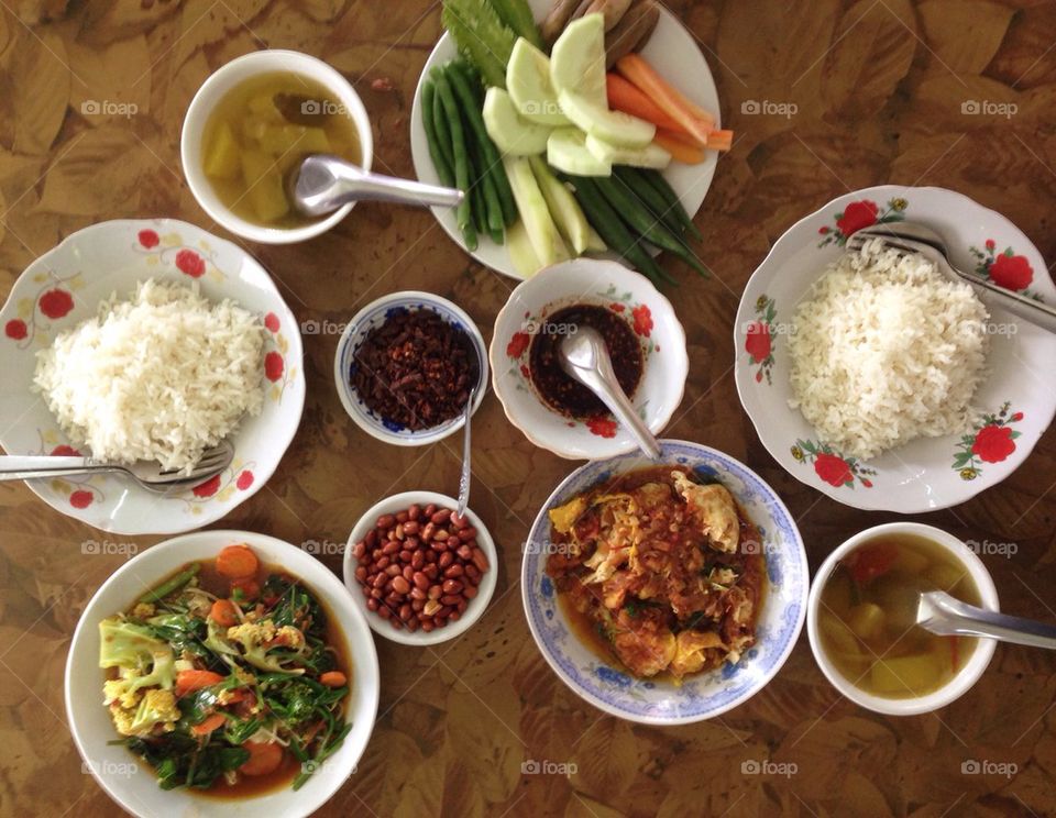Burmese meal