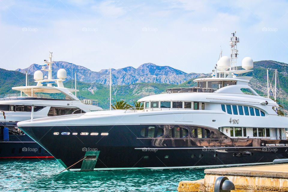 luxury yachts in Tivat