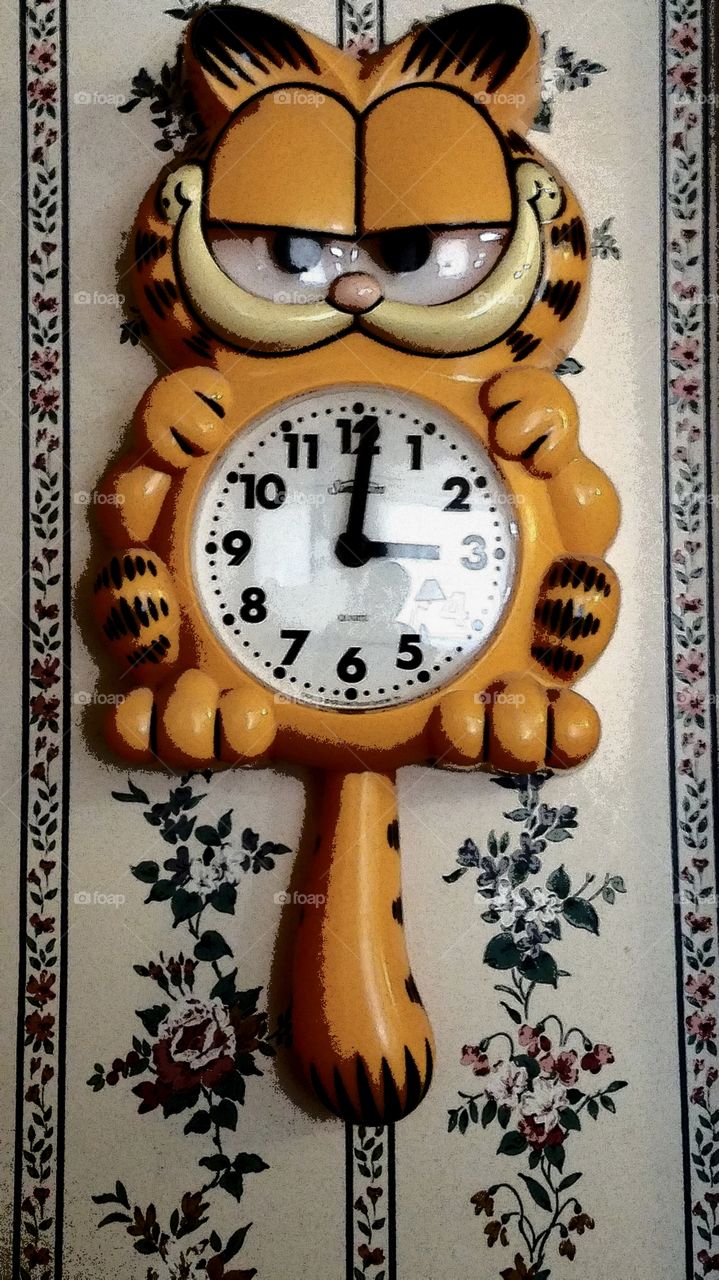 Garfield clock