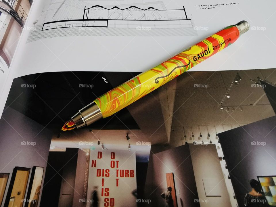 A yellow pencil of Gaudí - Barcelona