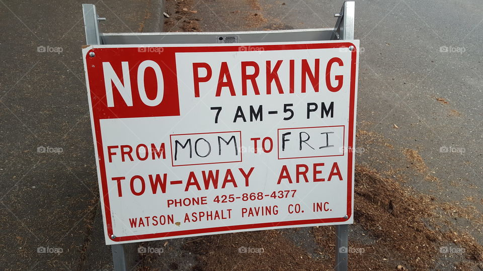 mom can't park here