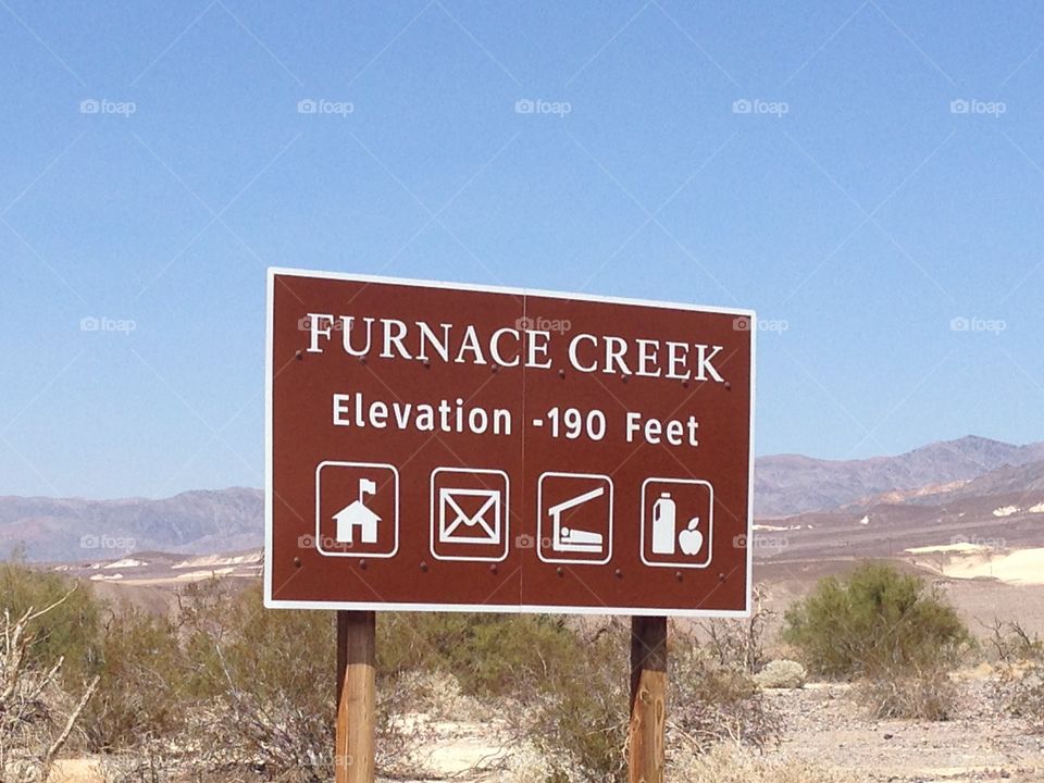 Furnace creek sign in the middle of the Death valley