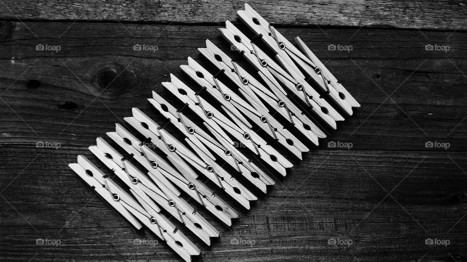 Pattern of wooden clothespins