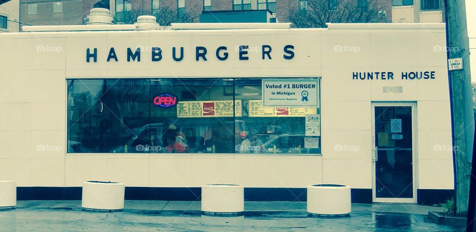 Hunter House. A Detroit area fave, the hamburger joints like this are almost gone. Too bad, they have the best fries!
