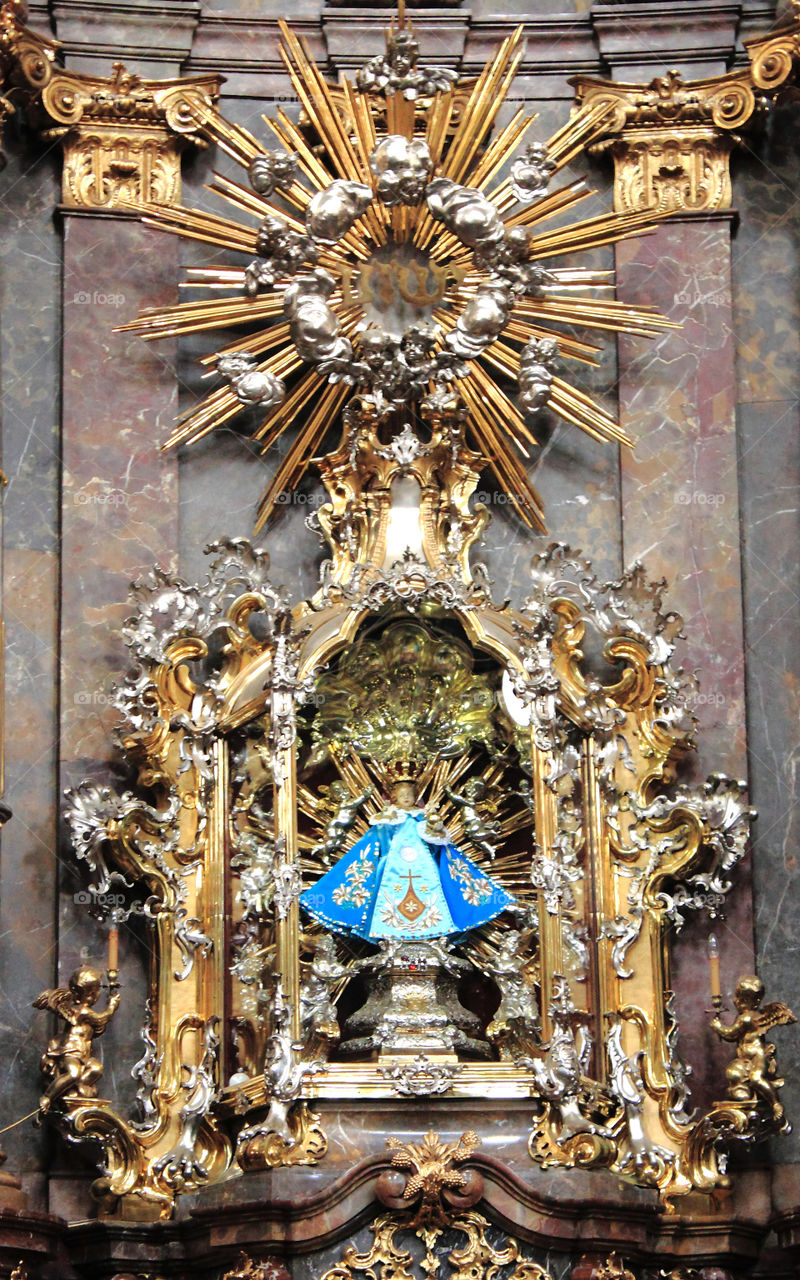 destination Prague let the summer travelling n sightseeing begin at church of the infant Jesus of Prague