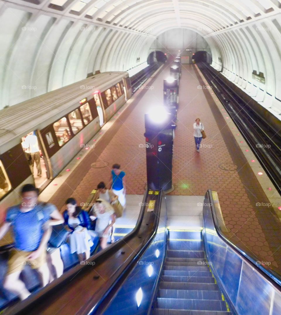 A daily  commute on the subway of DC