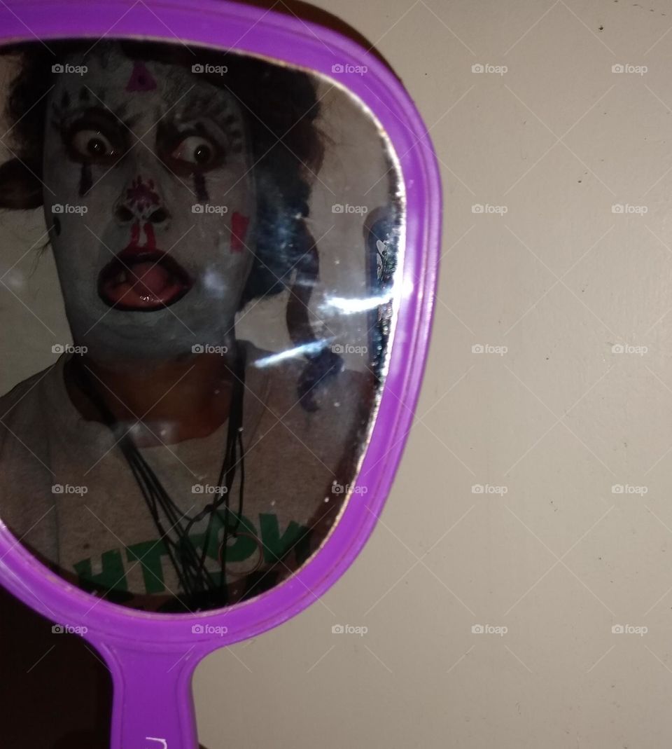 Blahdee, blah, BLAHHHH! Who DARES TO APPROACH??!