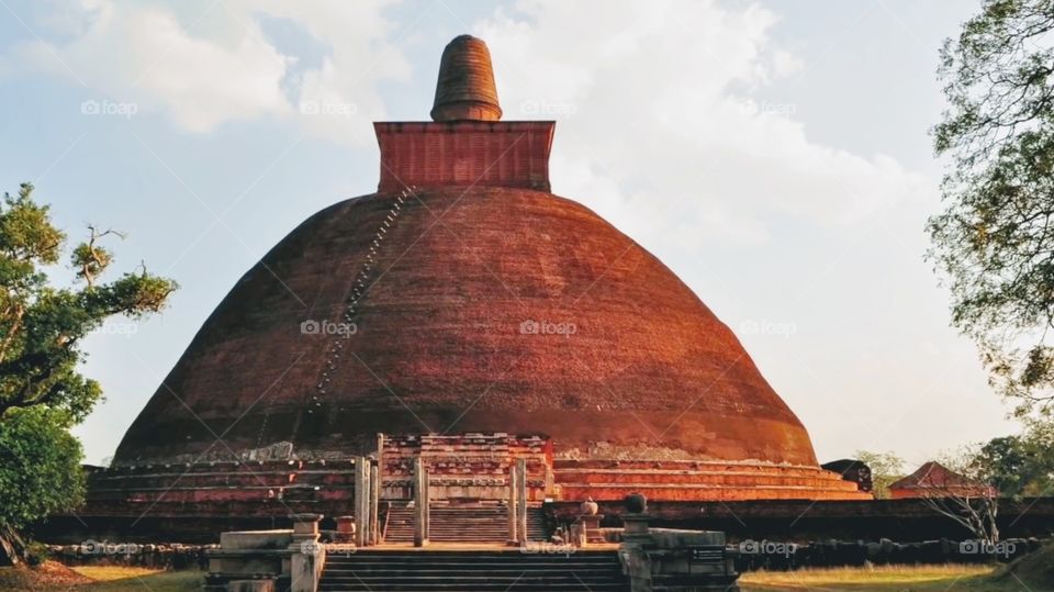 ancient ruins in sri lanka