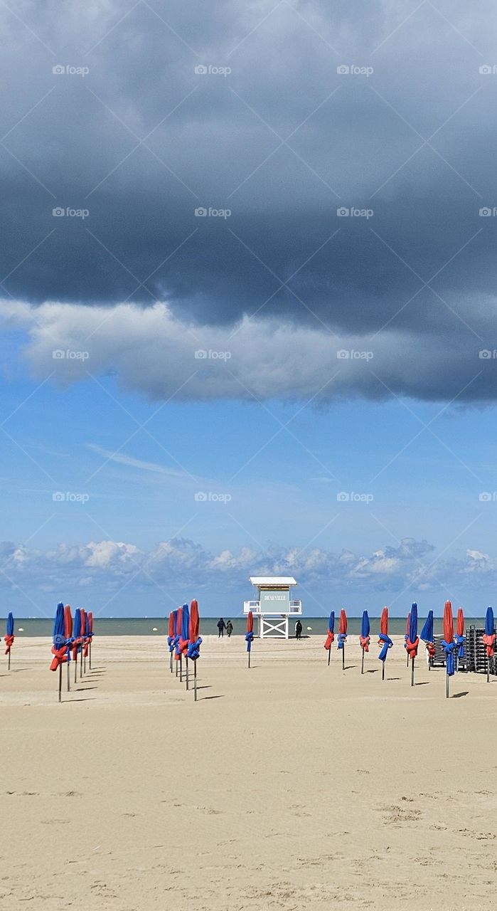 vue de la plage de Deauville