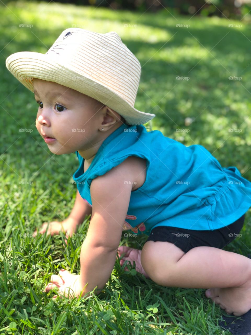 Baby crawling 