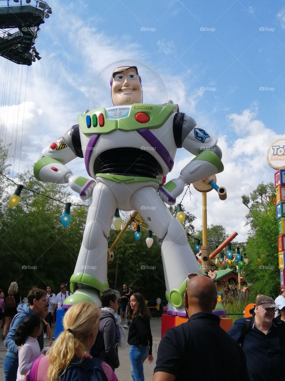 Buzz l'eclaire