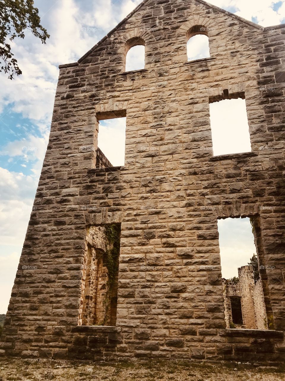 Stunning “castle” up on a hill in Ha Ha Tonka State Park in Missouri was once magnificent before the fire!! 