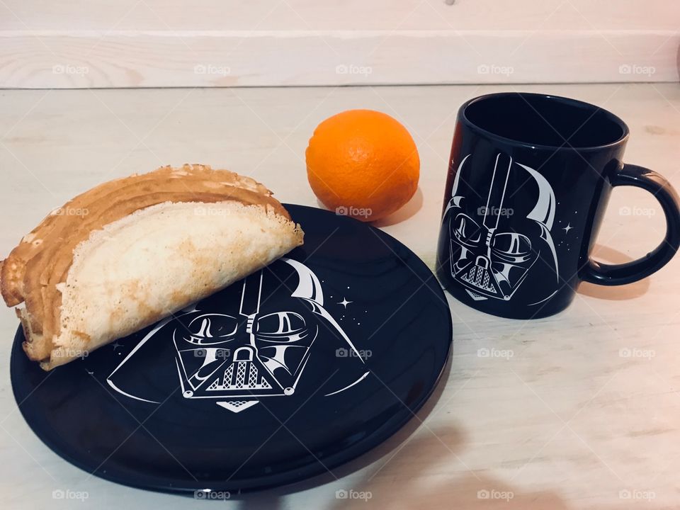 Darth Vader loves pancakes 