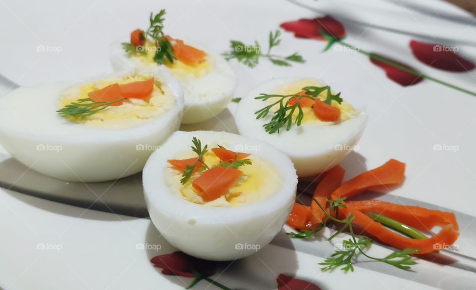 Nutritional healthy boiled eggs for a good start of the day.