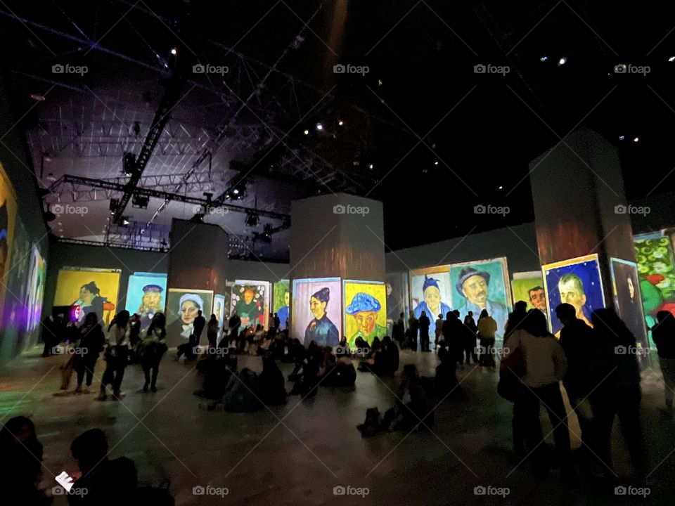 A crowd art exposition 