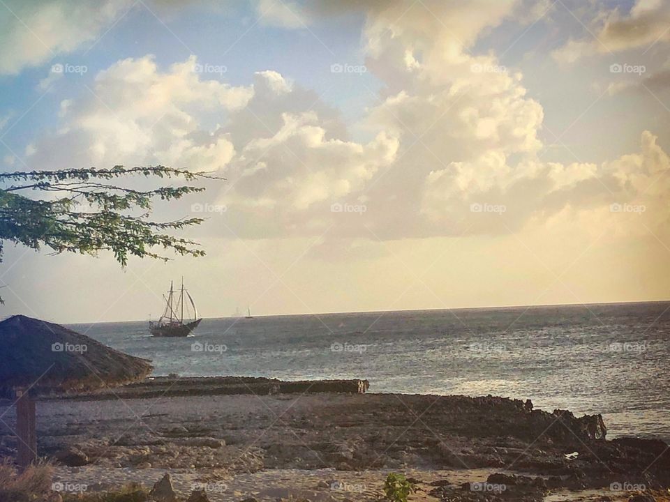 Boat sailing in Aruba 2018