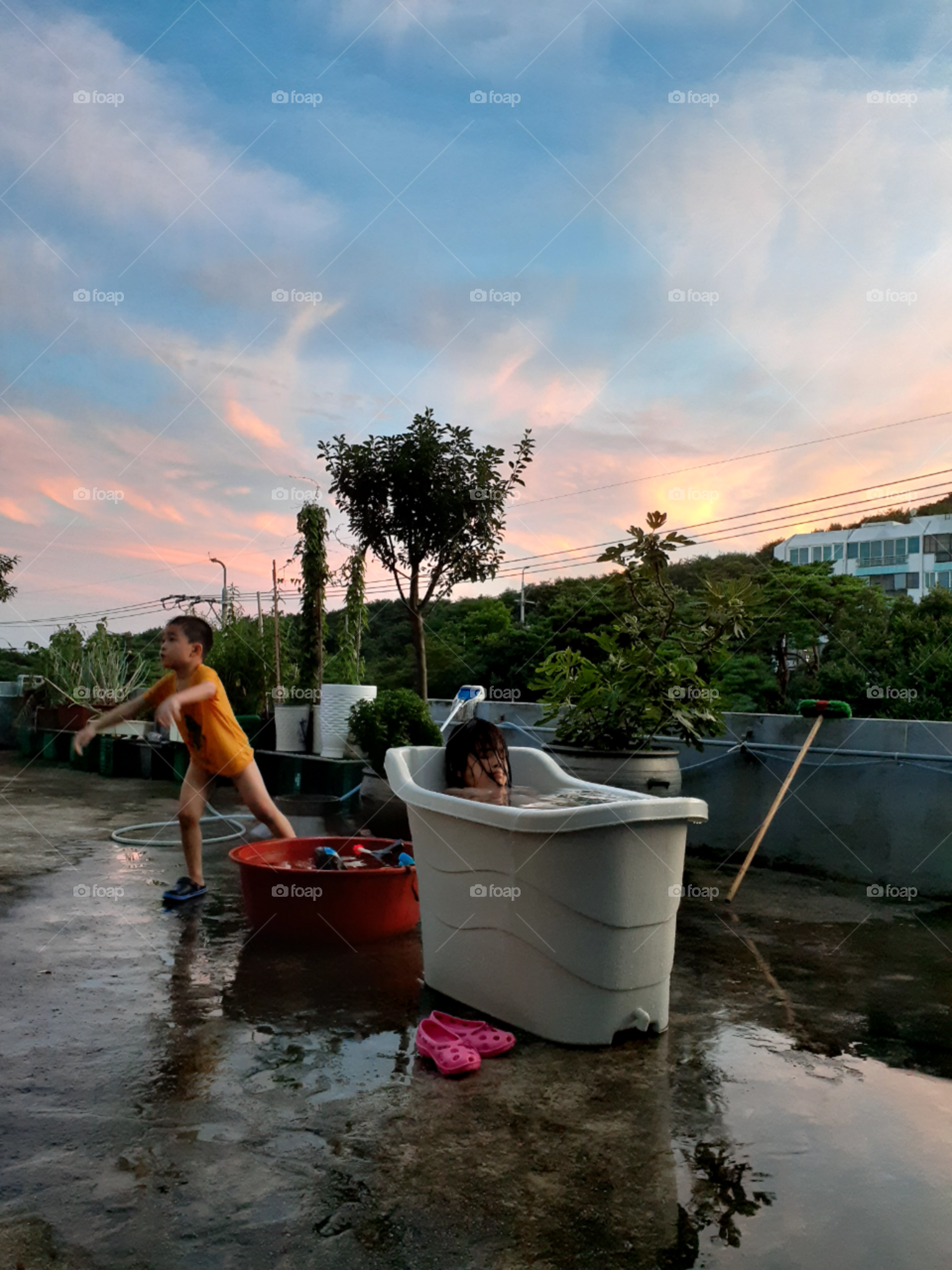 true portrait, no filter, true photos