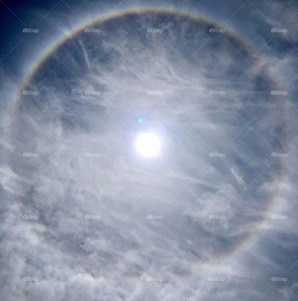 Sun halo