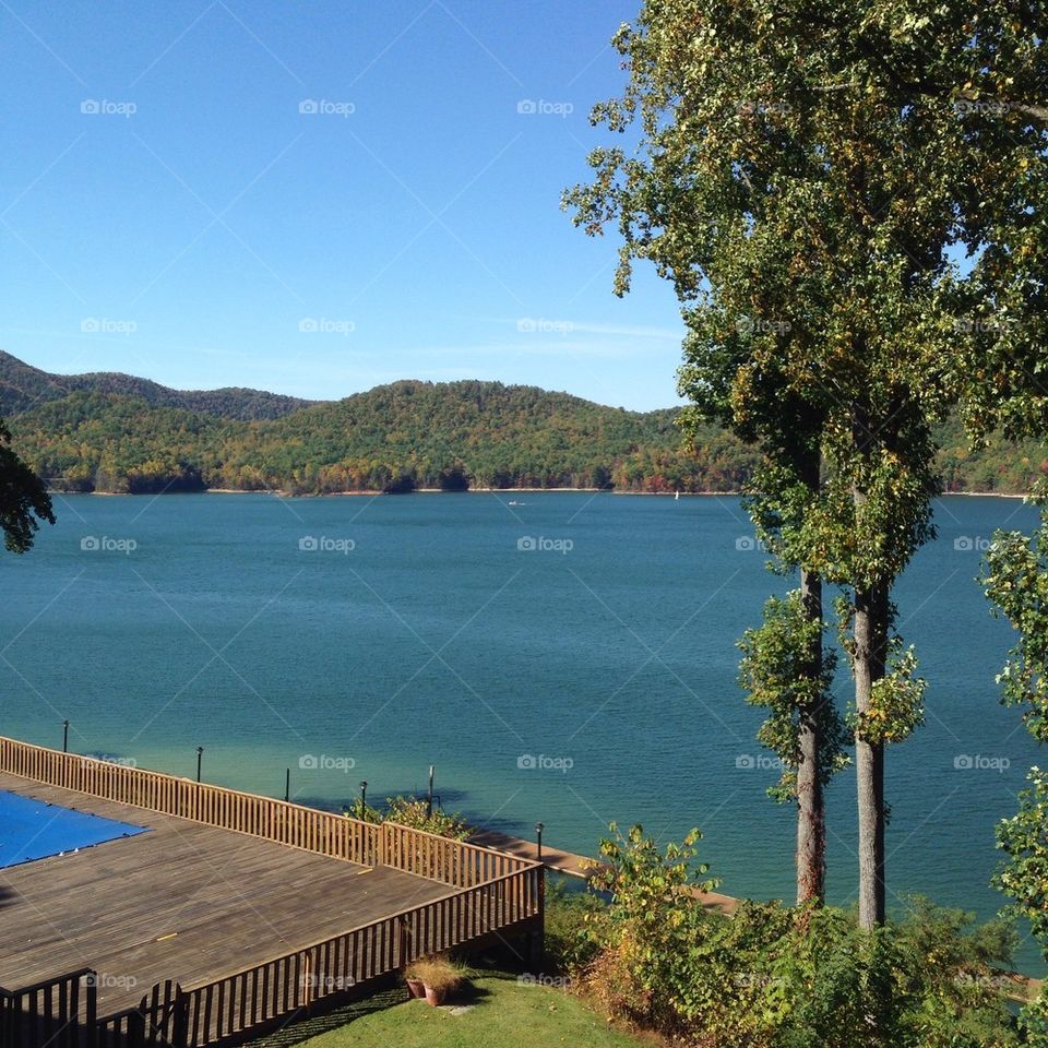 Watauga lake