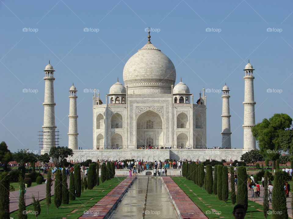 Eternal Symbol of Love sculpted in pure White Marble - The Taj Mahal -