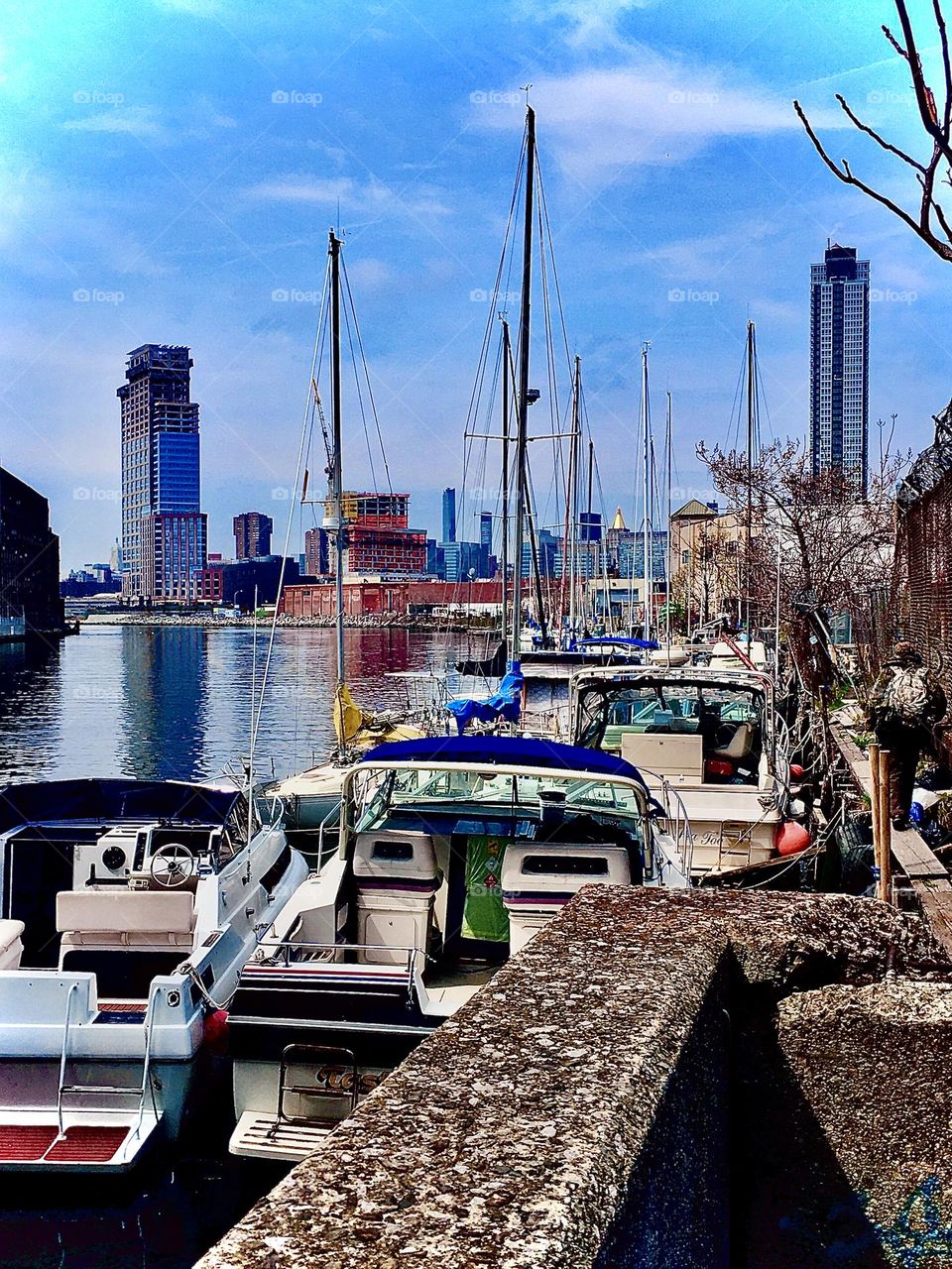 An entire variety of sea vessels can be found here at “Newtown Creek” by the “Pulaski Bridge” in Long Island City, Queens and ours is Amory them, a 1969 “Luhrs” 28 foot cabin cruiser. 2021. Hypnotic Productions