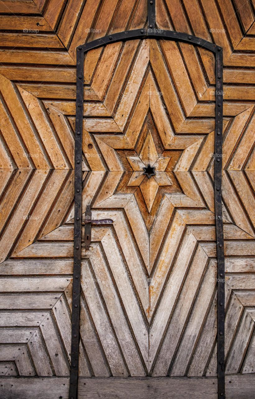 Star door