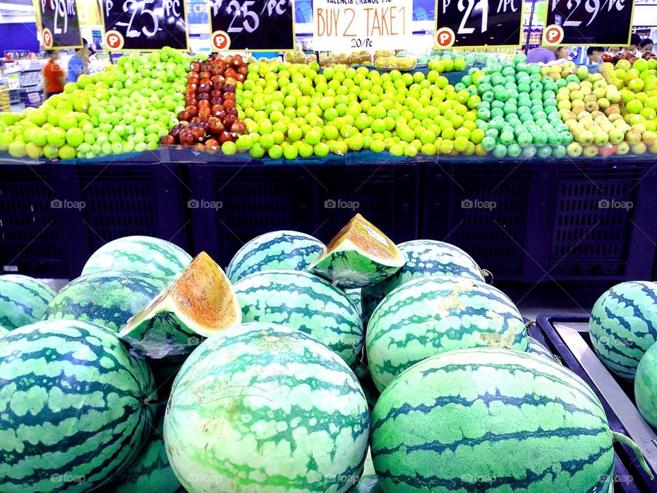 different fruits sold at a grocery store