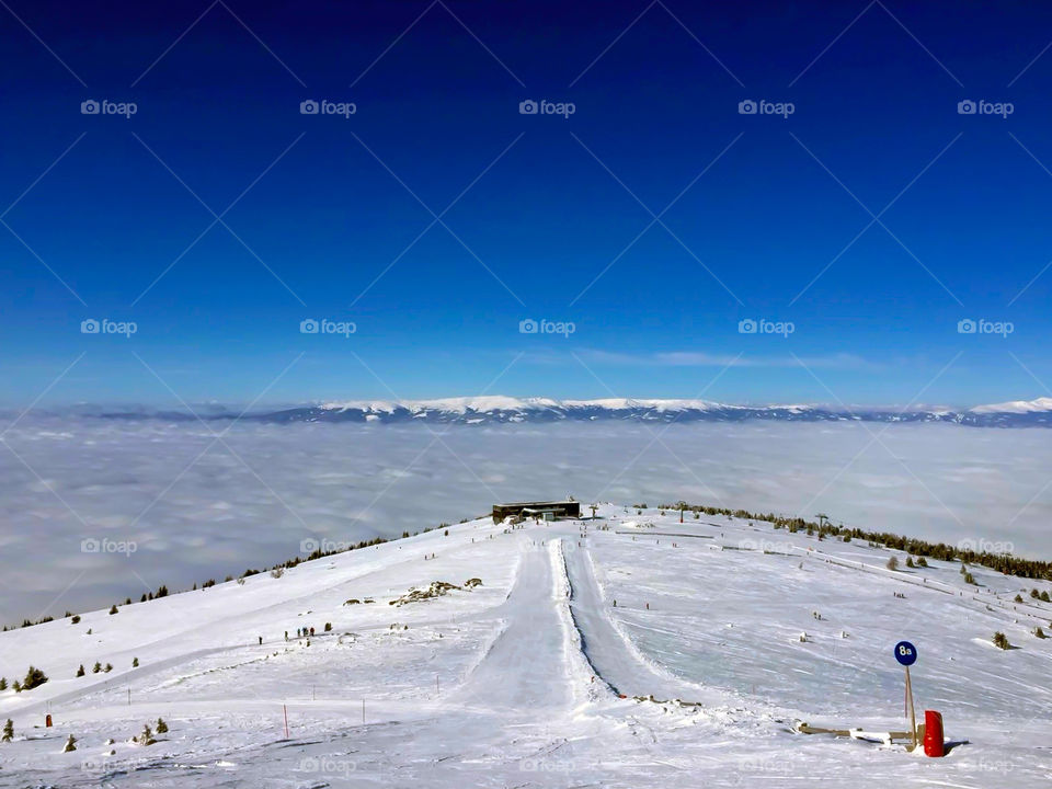 A cold clear day on the descent 