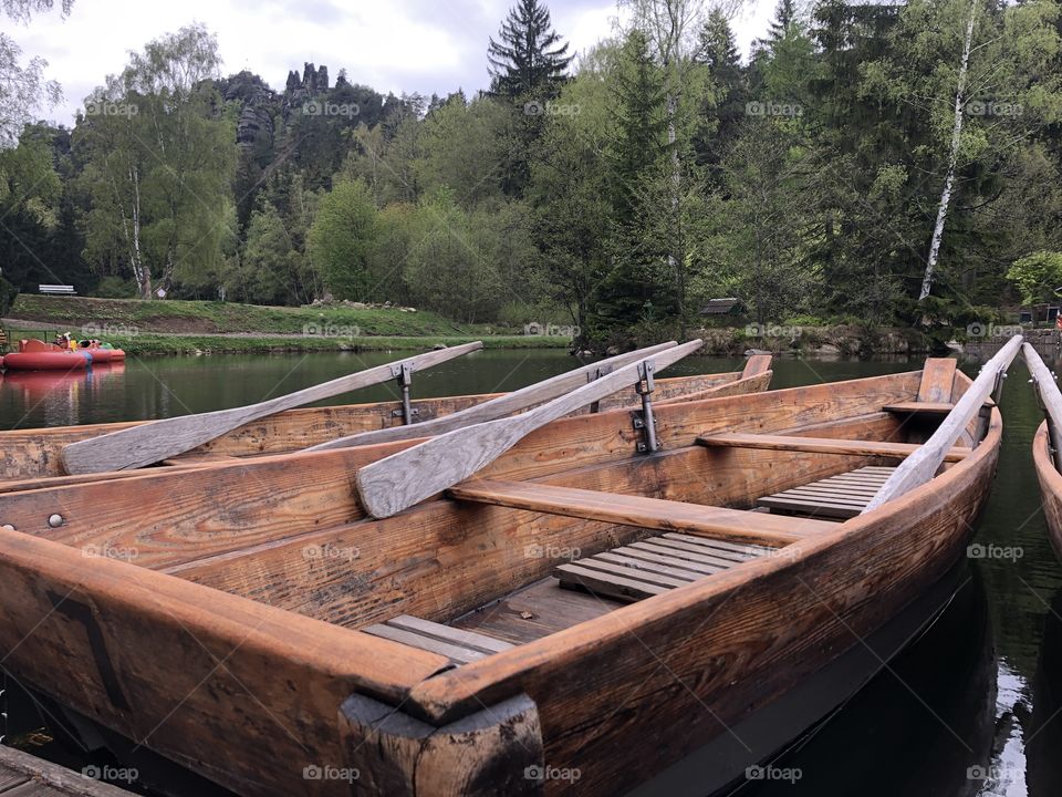 Gondelteich in Jonsdorf und Nonnenfelsen