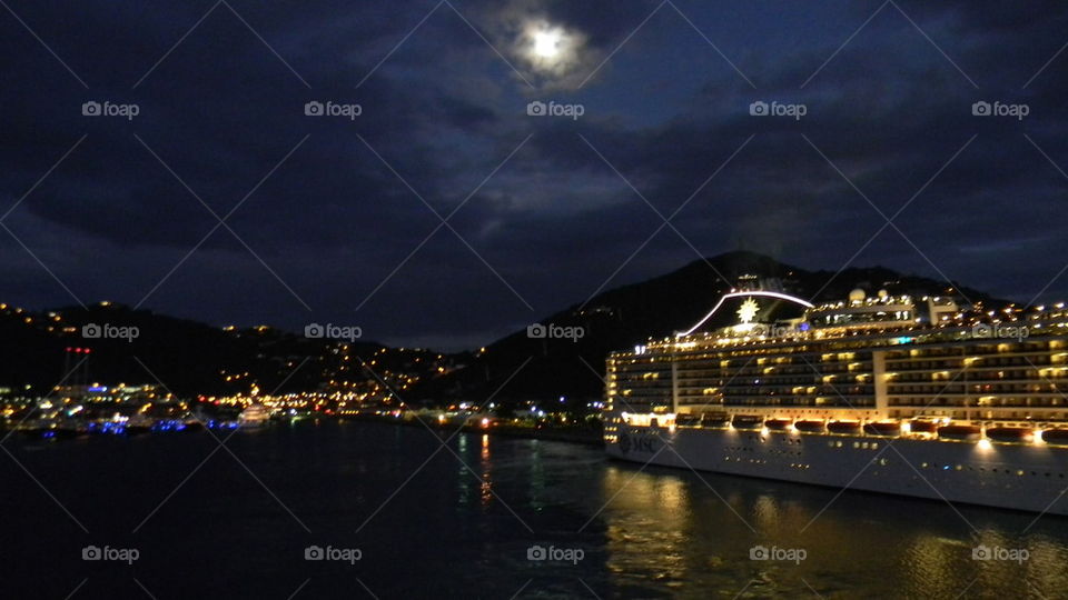 cruise ship in harbor lovelight u. s. virgin islands virgin islands by assistantda