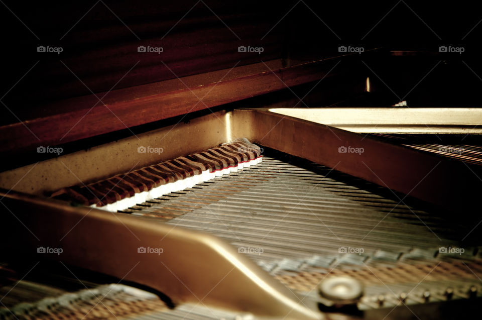 Inside the Piano