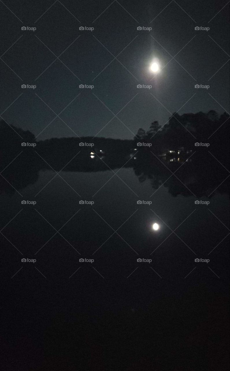Full Moon over Lake Londa Lynn