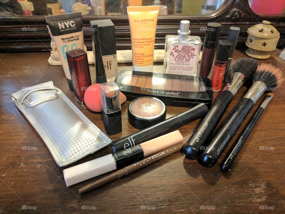 Makeup and Makeup brushes