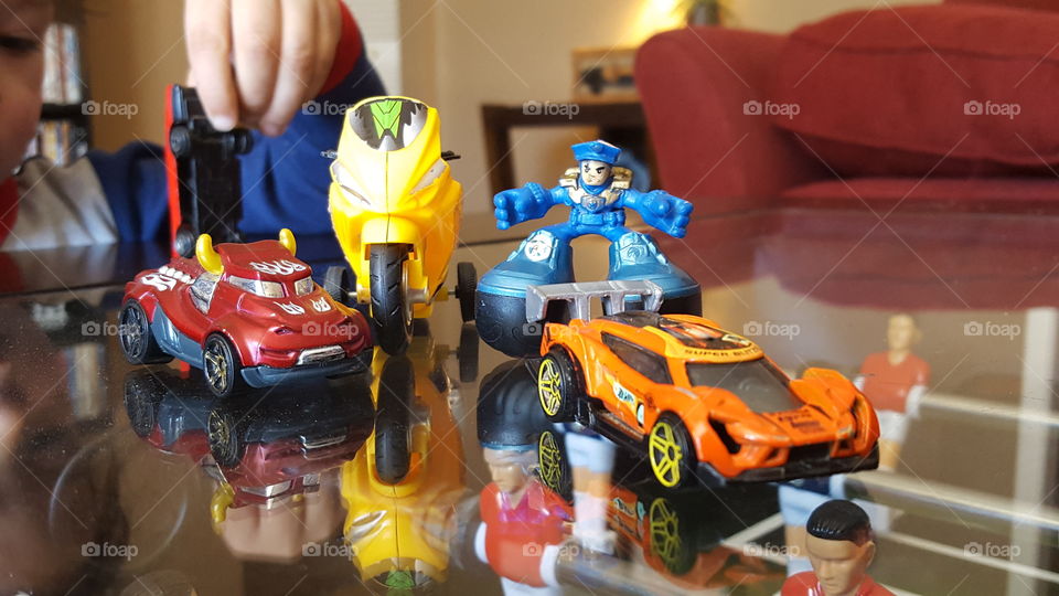 rate tars an moortycles!