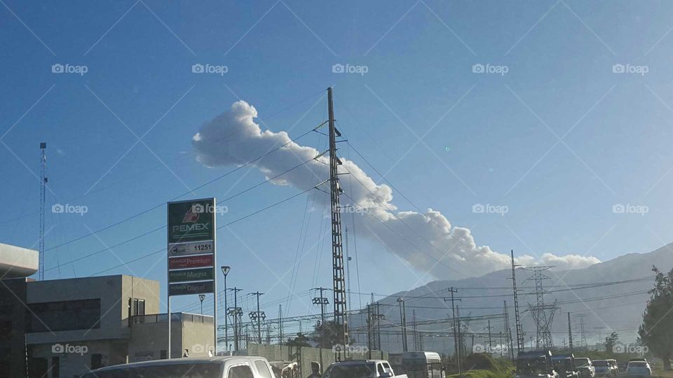 Fumarola en el volcán de colima