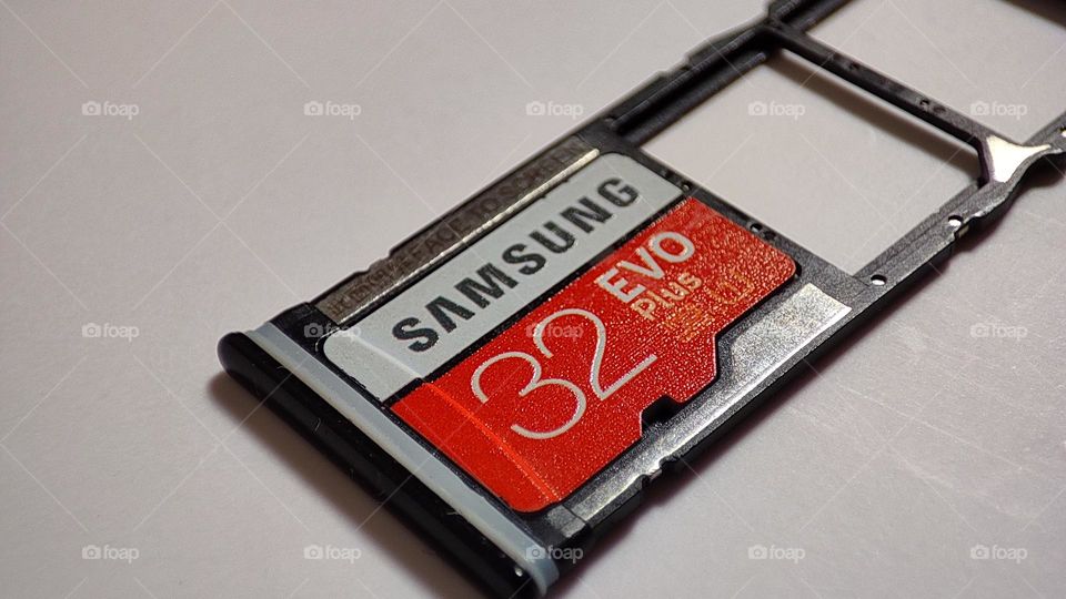 Samsung Sd Card and Adaptor - Why not save more