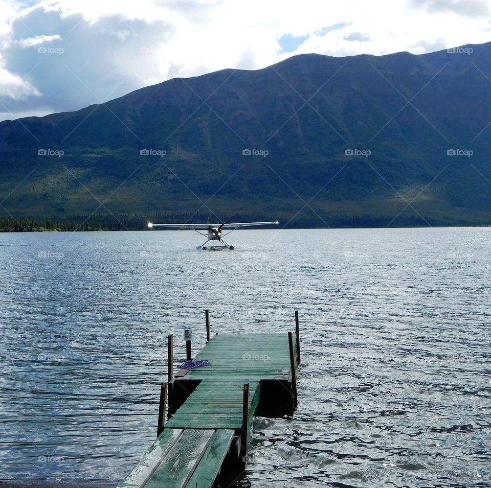 Coming in to the dock