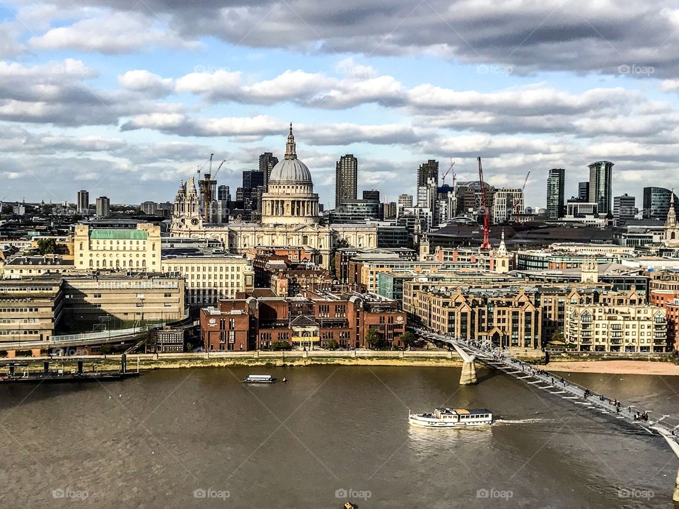 London City View - St. Paul’s Cathedral Center 
