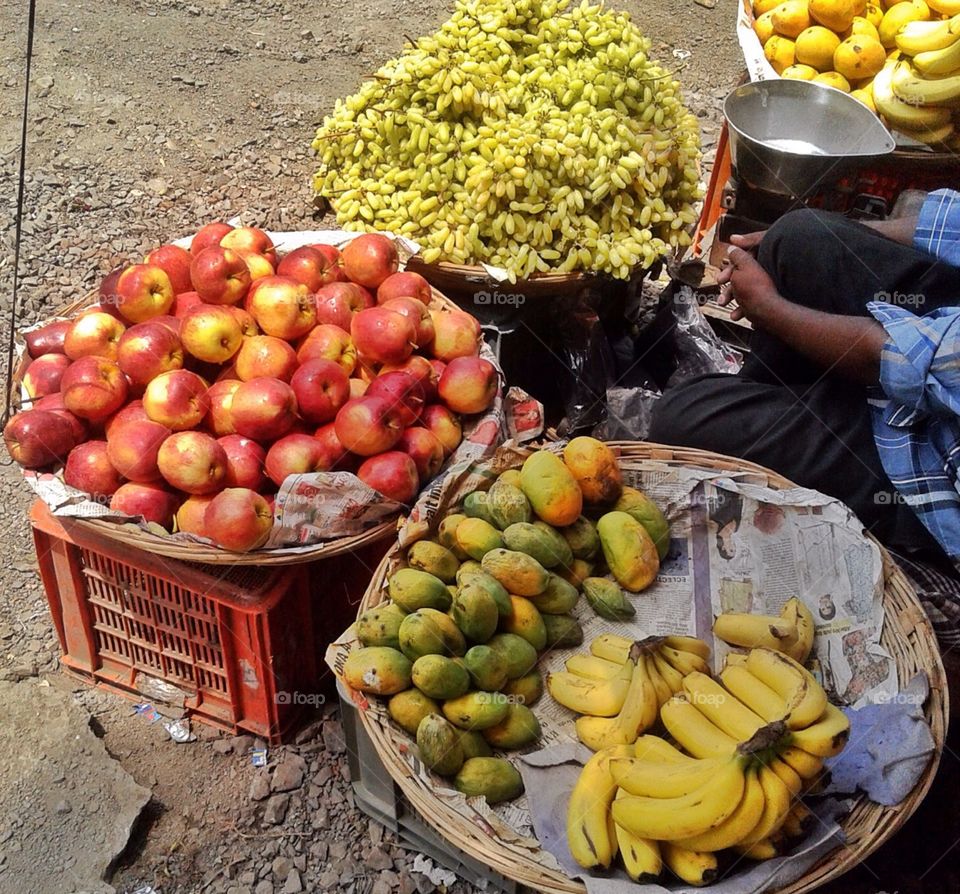 A fruit seller in Mumbai.