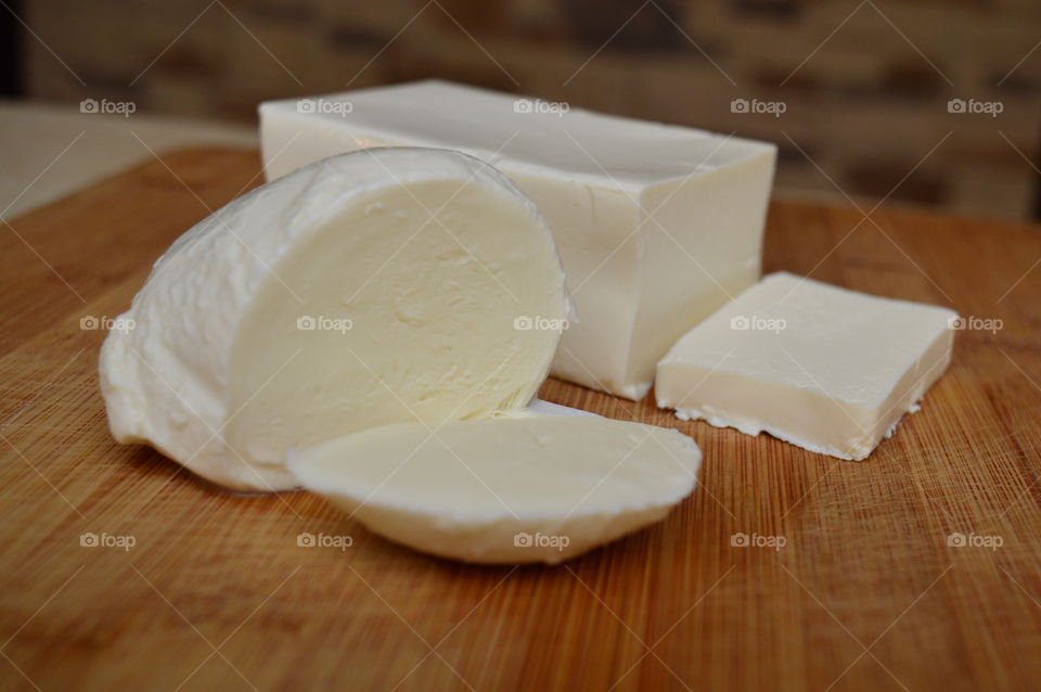 mozzarella and fete cheese